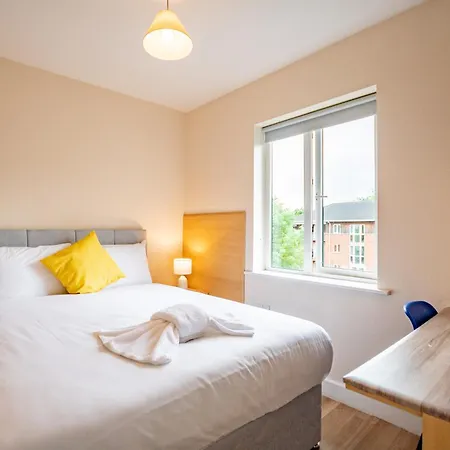 Apartament - Large 4-bed - Sleeps 6